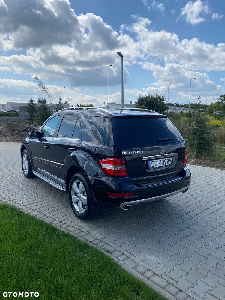 Mercedes-Benz ML 320 CDI 4-Matic - 4