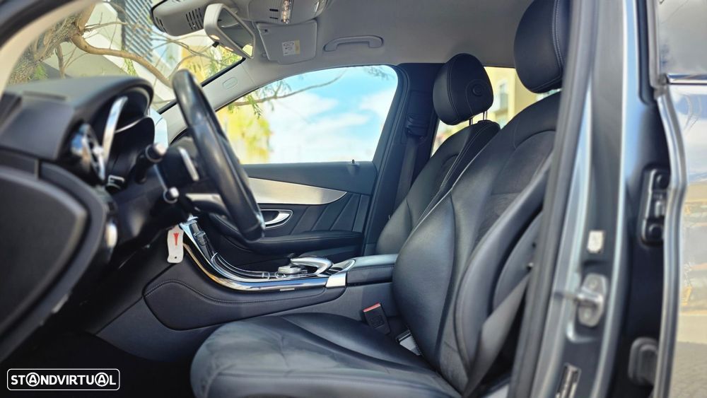 Mercedes-Benz GLC 250 d 4Matic 9G-TRONIC AMG Line - 9