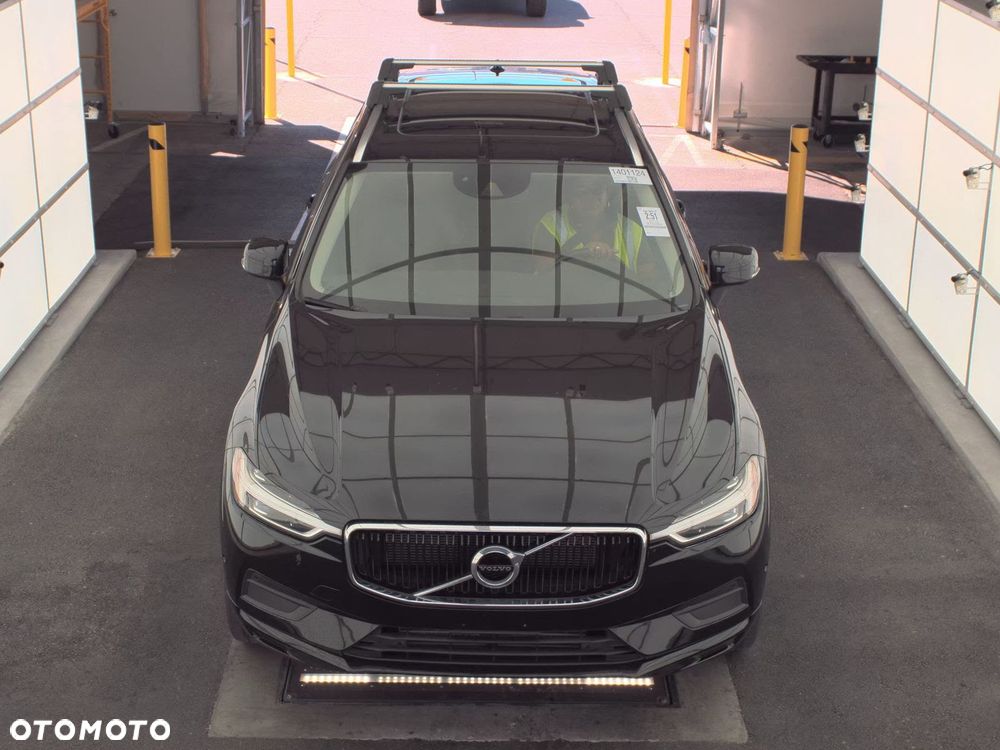 Volvo XC 60 T5 AWD Momentum - 23