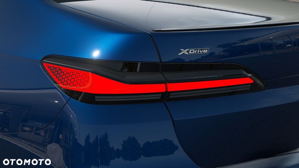 BMW Seria 7 - 8