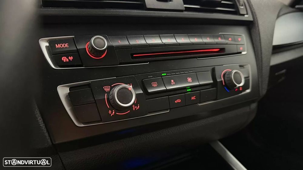BMW 116 d EfficientDynamics Edition Sport Line - 22