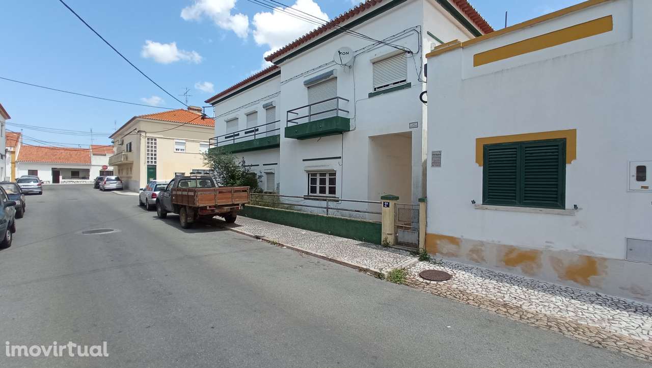 Apartamento em Estremoz, Santa Maria - Grande imagem: 4/8