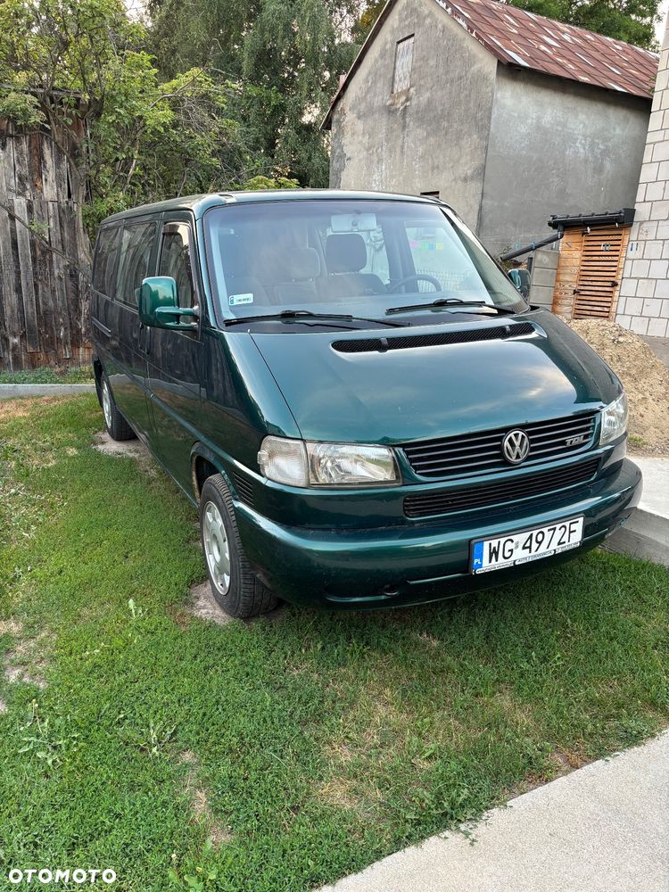 Volkswagen Caravelle 2001 photo 2