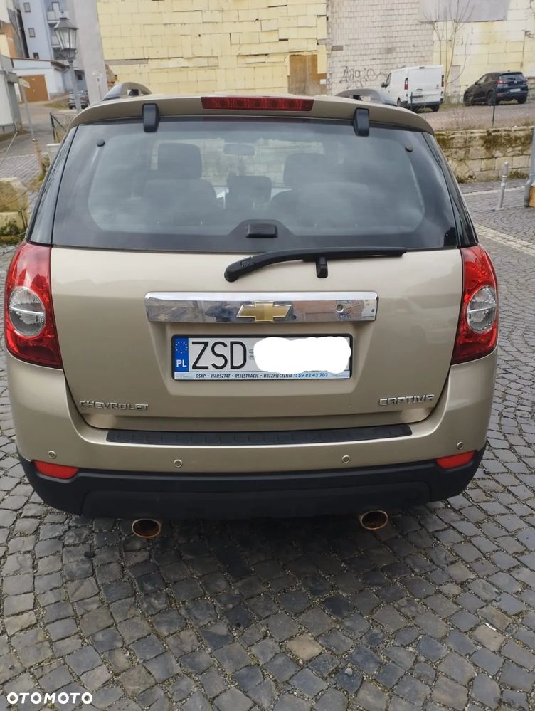 Chevrolet Captiva 2.0 d Medium 2WD - 3