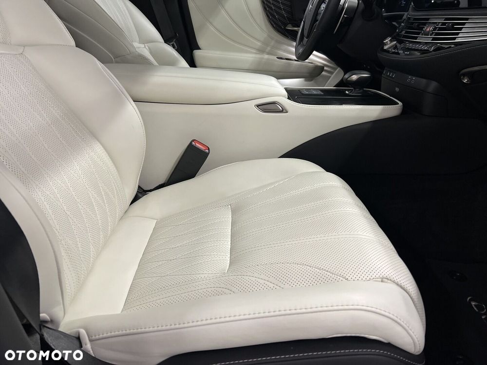 Lexus LS 500h Omotenashi AWD - 16