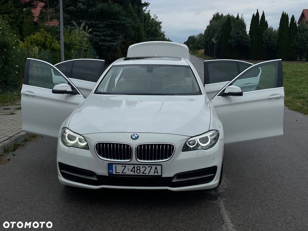 BMW Seria 5 528i xDrive Luxury Line - 39