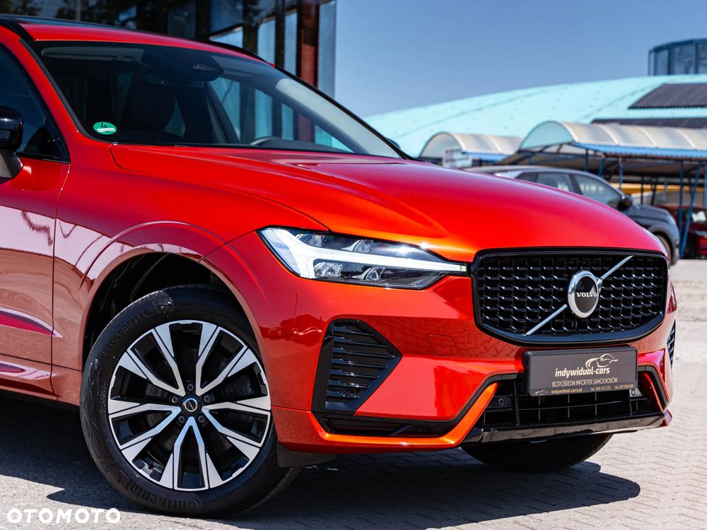 Volvo XC 60 B4 D Plus Dark - 10