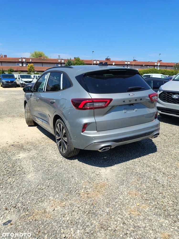 Ford Kuga 1.5 EcoBoost FWD ST-Line X - 3