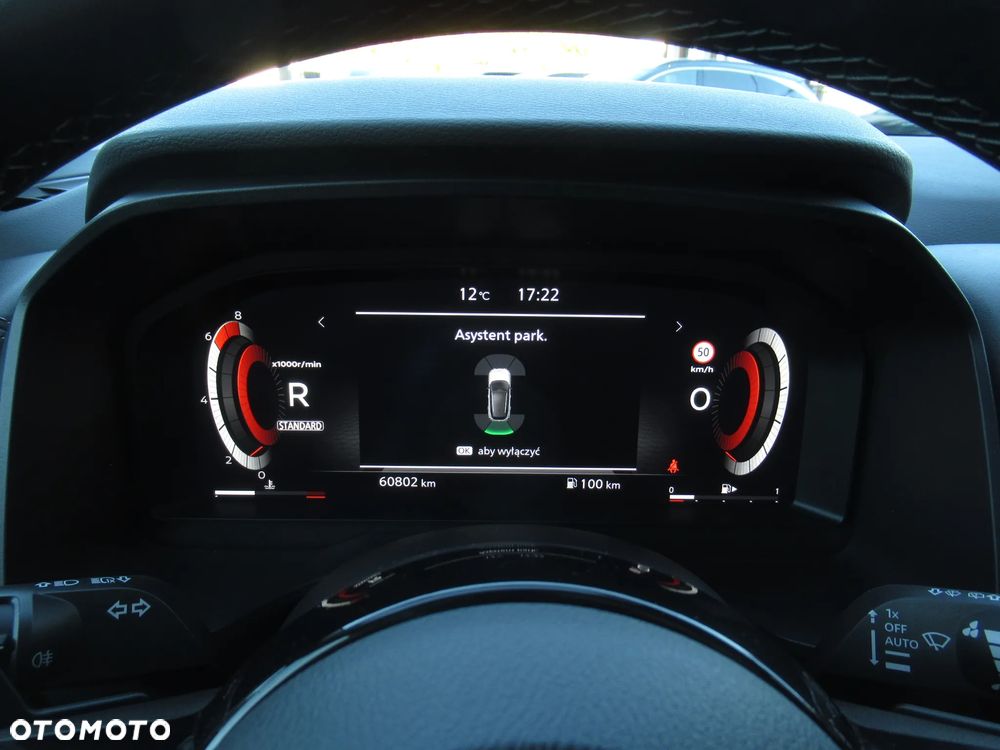 Nissan Qashqai 1.3 DIG-T N-Connecta DCT - 36