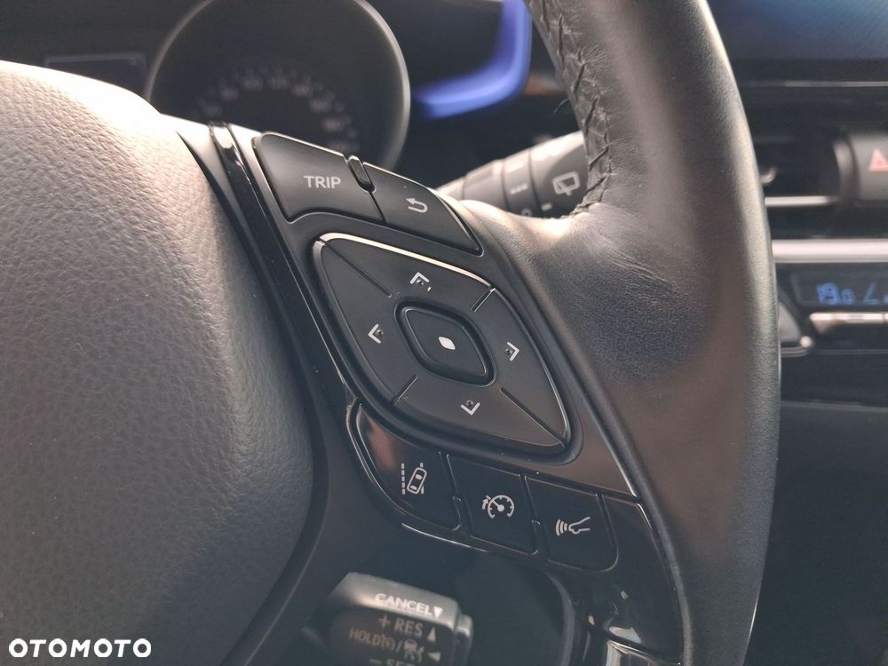 Toyota C-HR 1.8 Hybrid Premium - 24