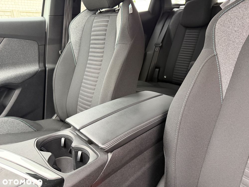 Peugeot 3008 BlueHDi 130 Stop & Start EAT8 Allure - 26