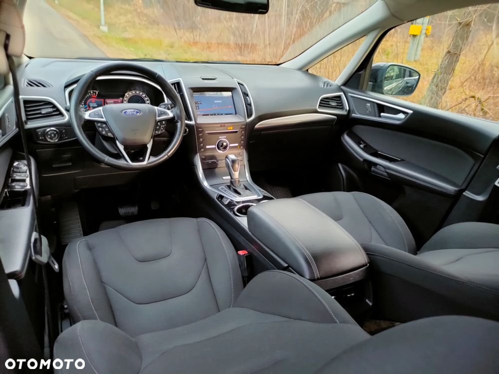 Ford S-Max 2.0 TDCi Titanium PowerShift - 18