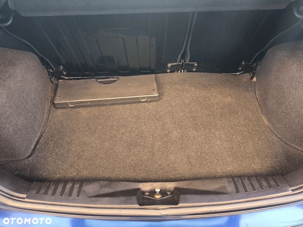 Ford Fiesta 1.25 Trend - 17
