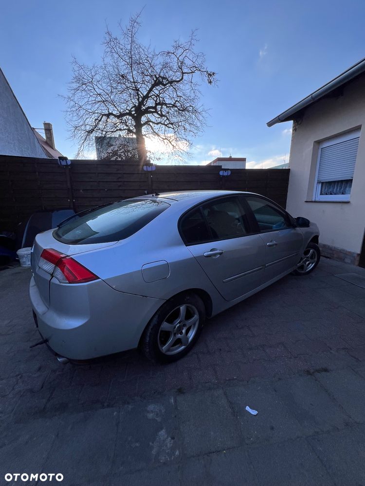 Części Renault Laguna 3 2.0 dci - 2