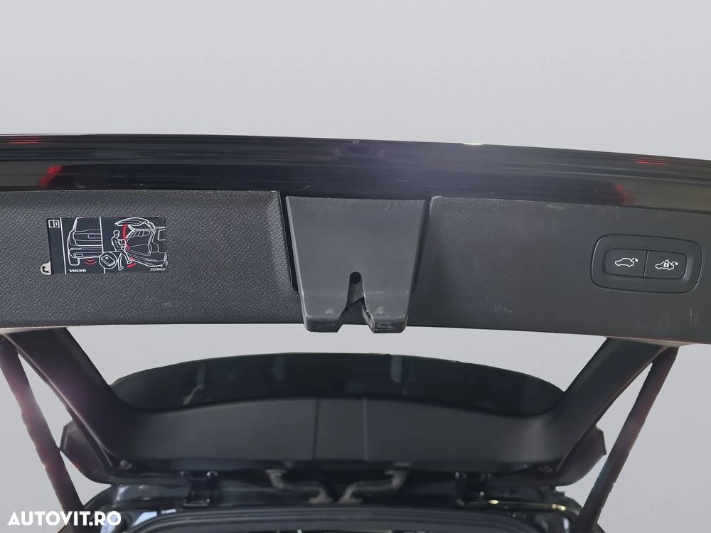 Volvo XC 90 Recharge T8 eAWD Inscription - 13