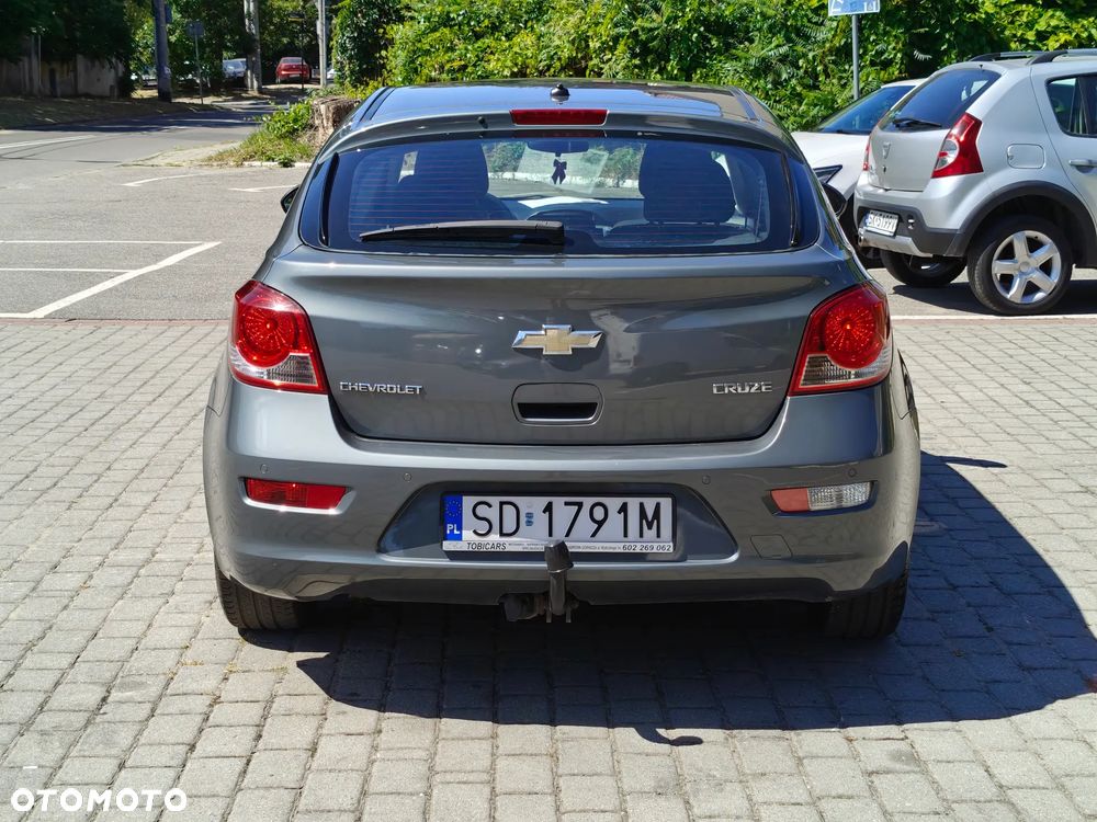 Chevrolet Cruze 1.6 LT - 15