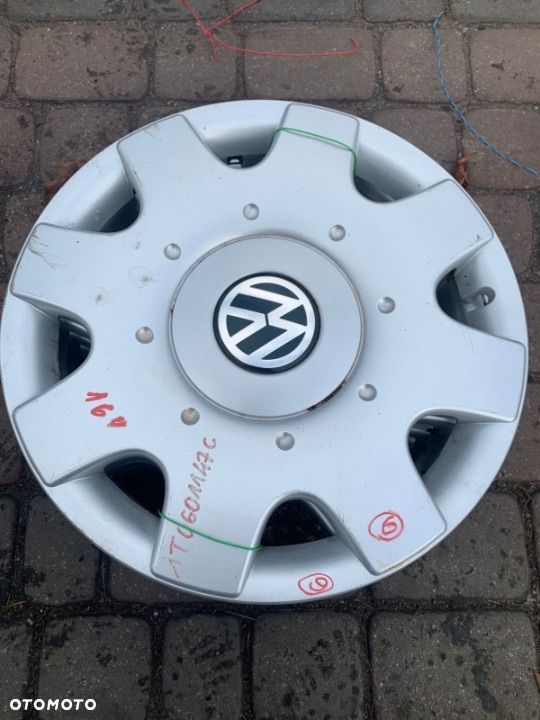 ZESTAW KOŁPAKÓW KOŁPAKI 4 SZTUKI VOLKSWAGEN 16 1T0601147C - 1