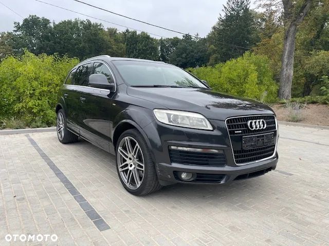 Audi Q7 4.2 FSI Quattro Tiptronic - 7