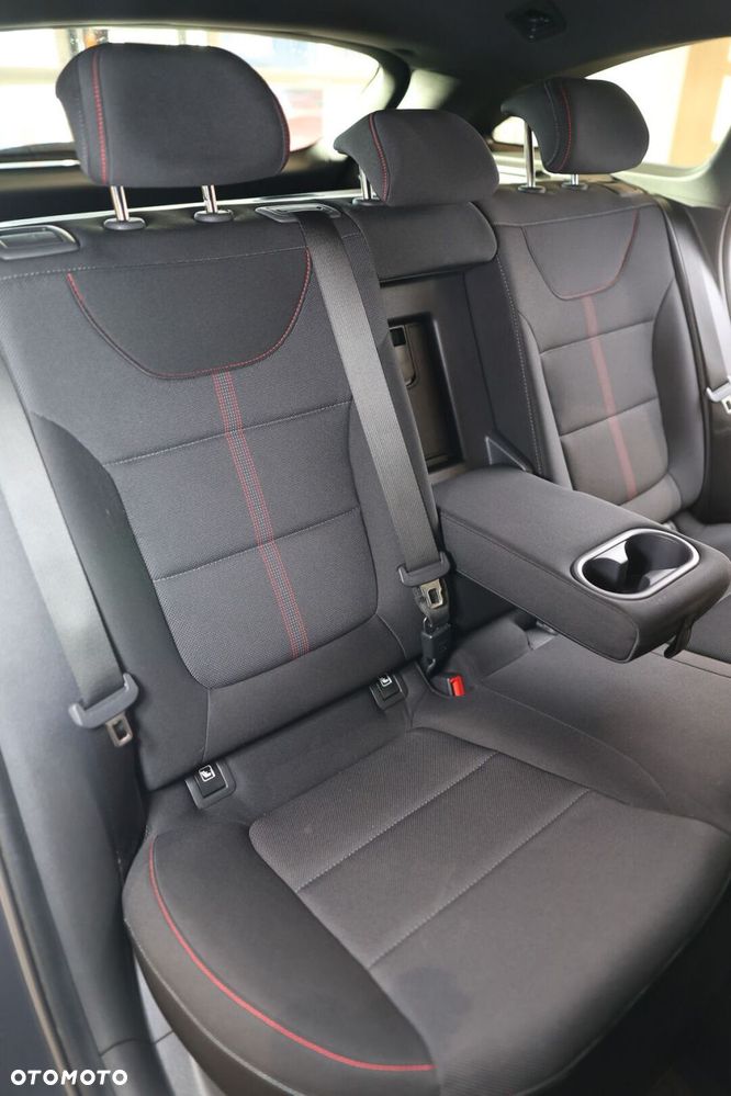 Hyundai i30 1.5 T-GDI 48V Premium - 25