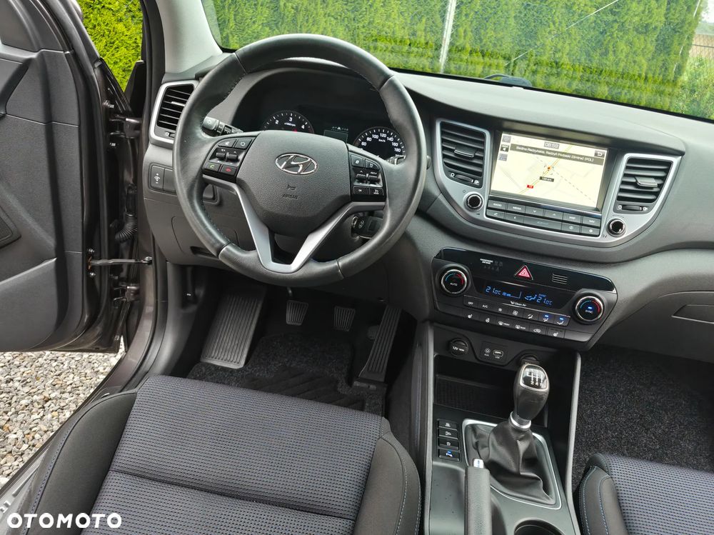 Hyundai Tucson 2.0 CRDi 2WD Trend - 26