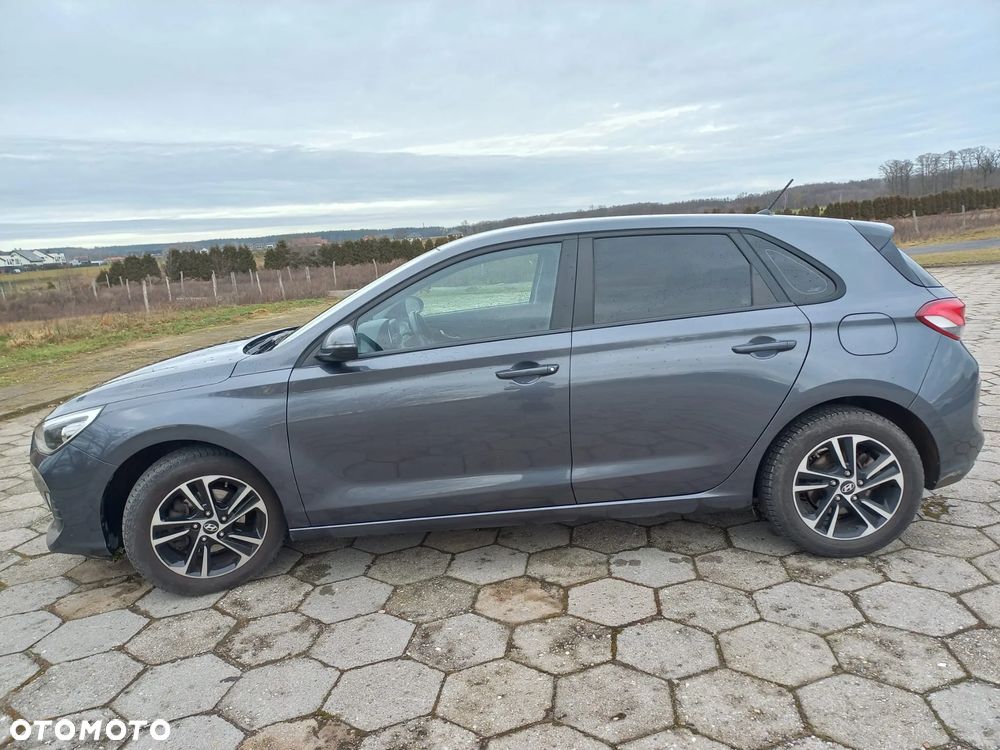 Hyundai i30 1.4 Classic + - 7