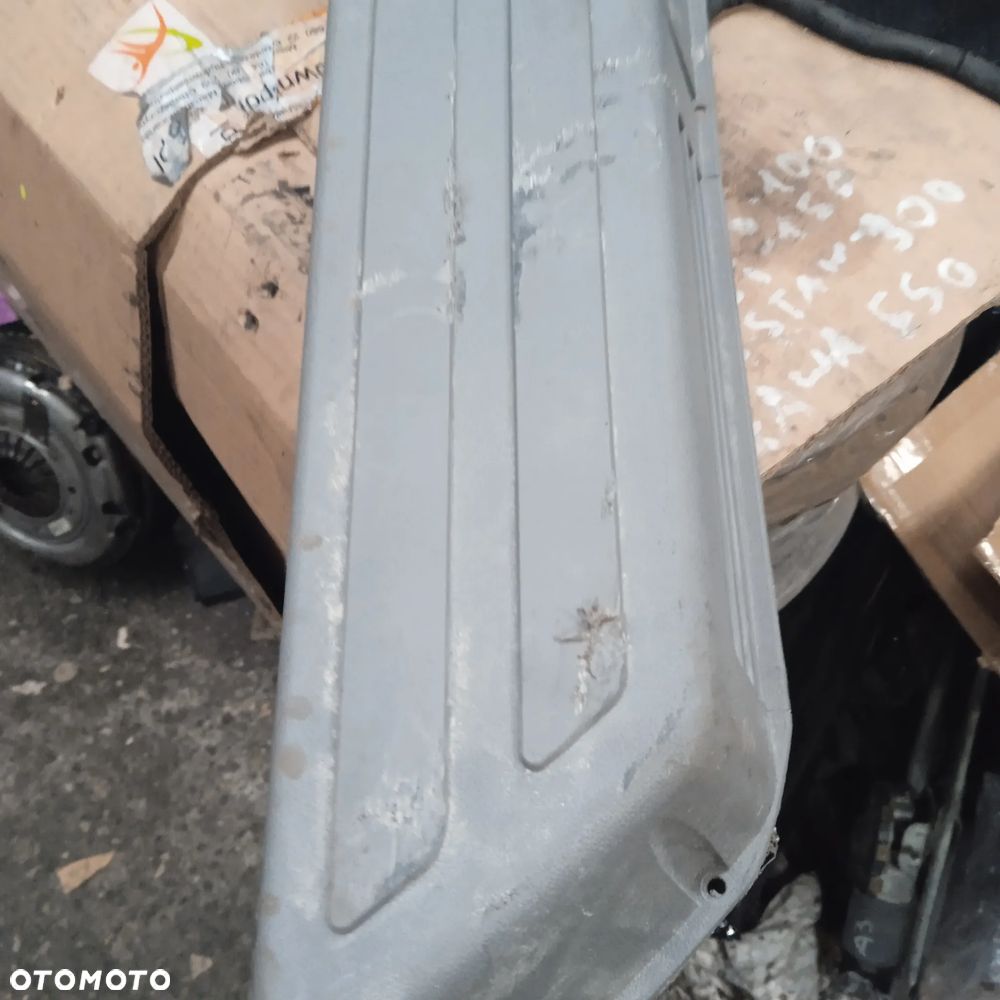 Nawiew podłogi Sprinter Crafter A9068300923 - 3