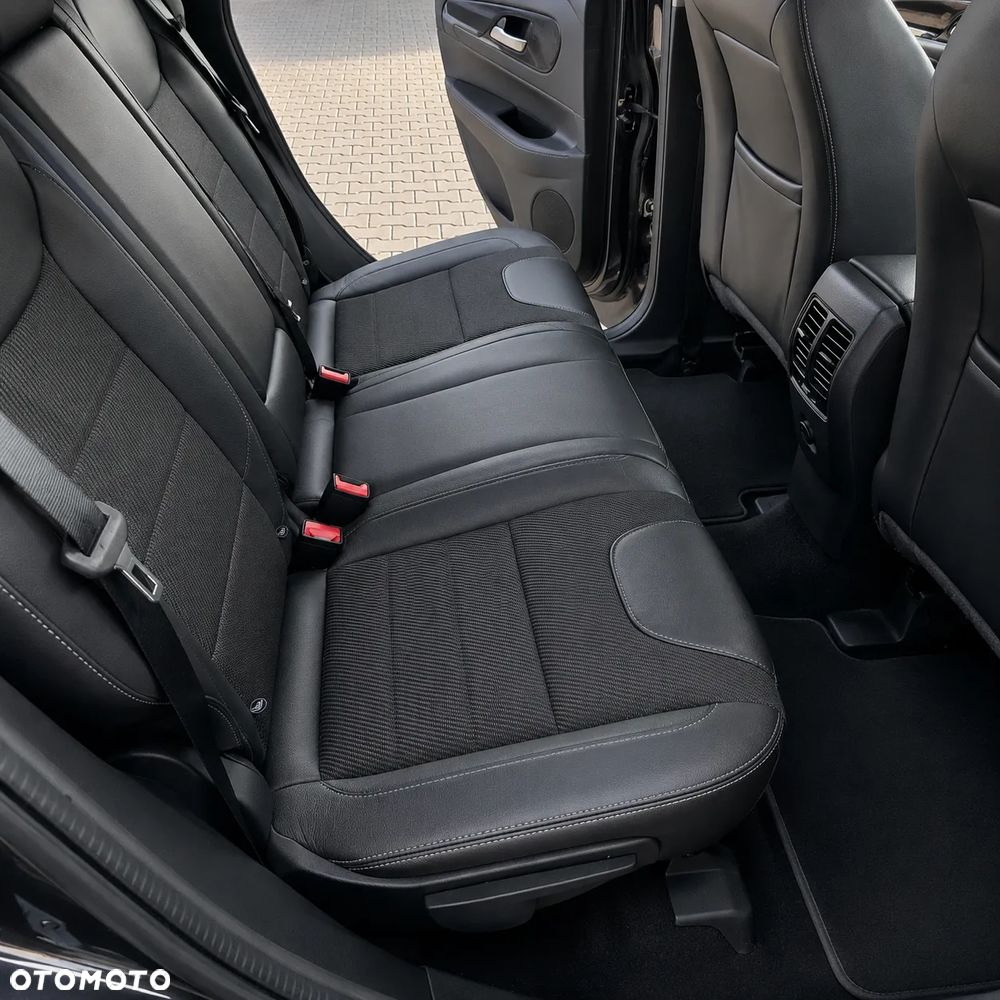 Ford Kuga 2.0 TDCi 4WD Titanium - 20