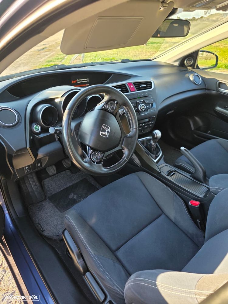 Honda Civic Tourer 1.6 i-DTEC Comfort - 11