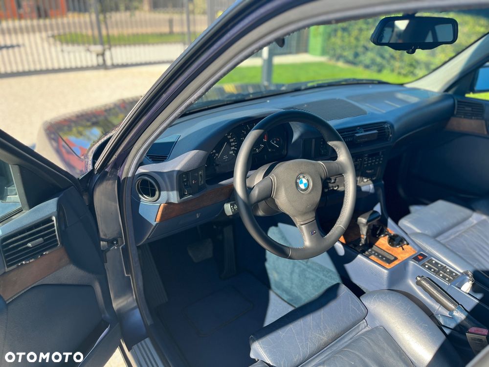 BMW Seria 5 540i - 8