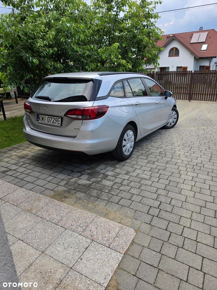 Opel Astra 1.6 CDTI Enjoy S&S - 3