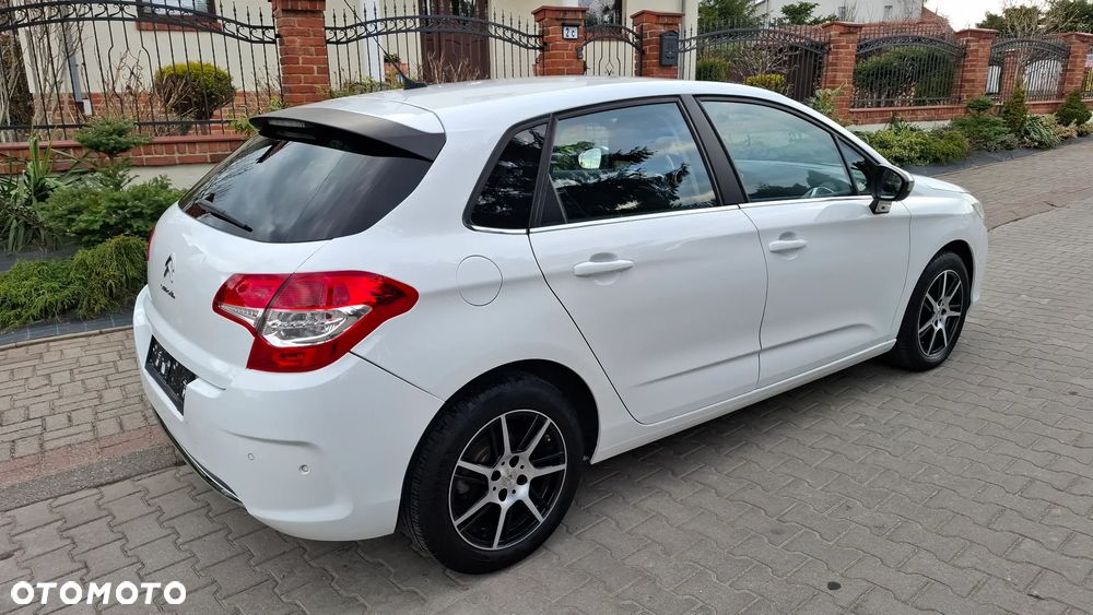 Citroën C4 1.6 VTi Equilibre - 4