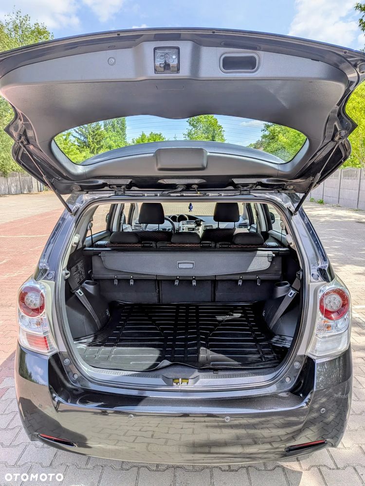 Toyota Verso - 9