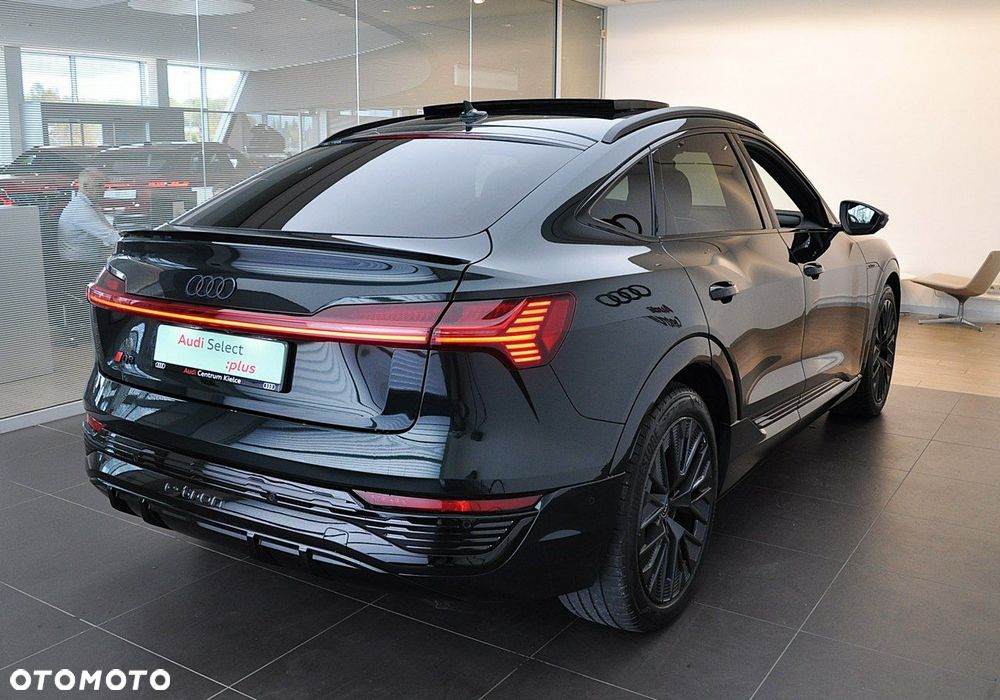 Audi Q8 - 4
