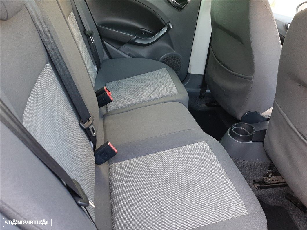 SEAT Ibiza ST 1.6 TDI Reference DPF - 29