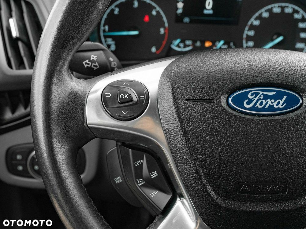 Ford Transit Connect - 17