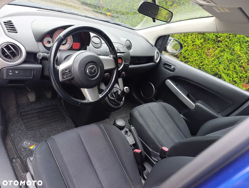 Mazda 2 1.3 Exclusive - 13