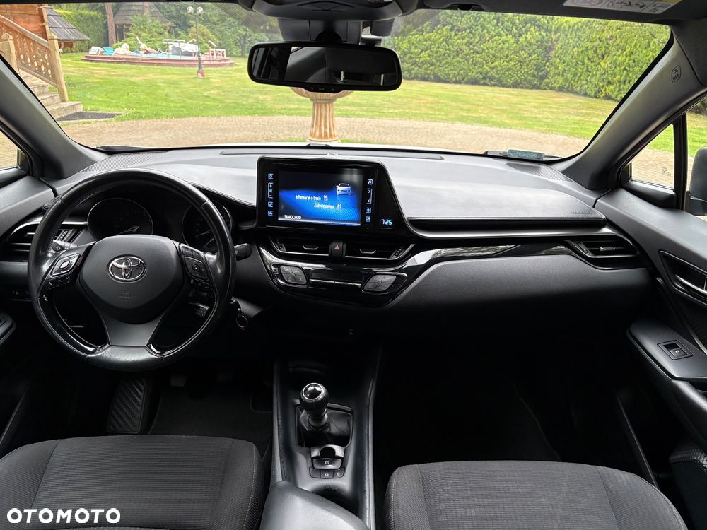 Toyota C-HR 1.2 T Dynamic - 12