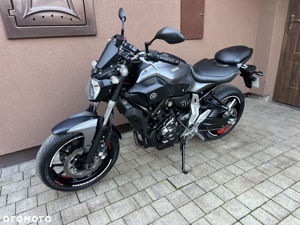 Yamaha MT - 22