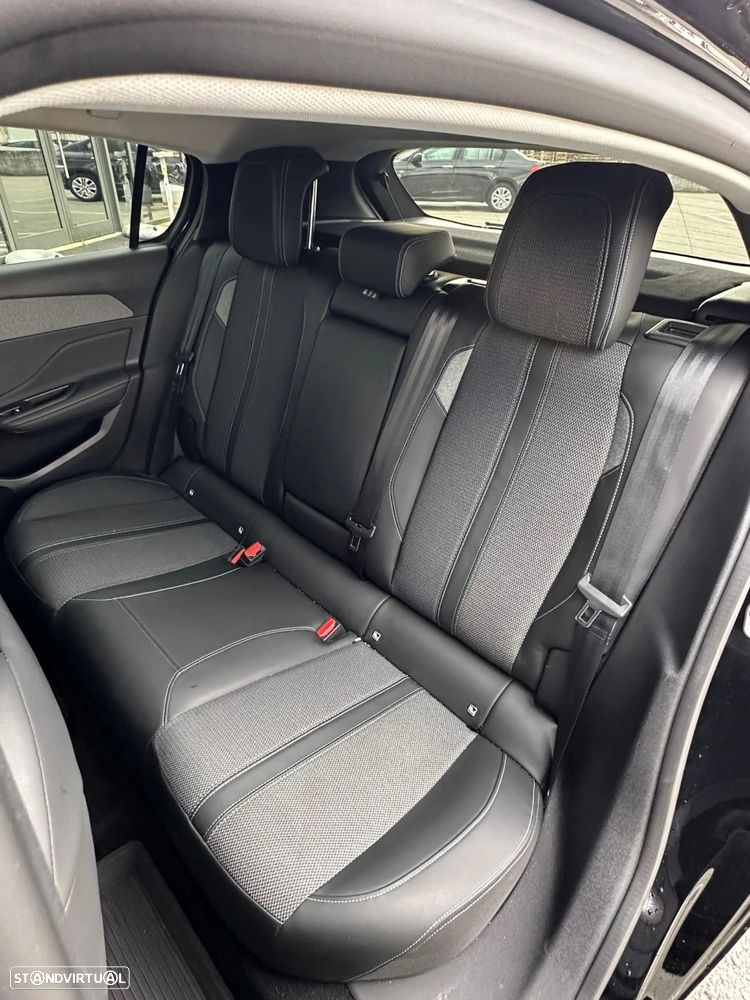 Peugeot 308 1.5 BlueHDi Allure EAT8 - 16