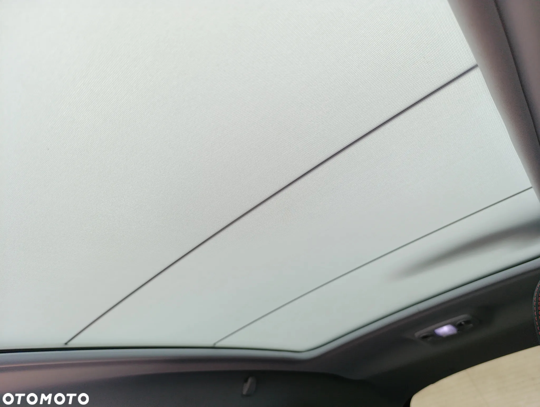 Peugeot 2008 PureTech 110 Stop&Start EAT6 GT-Line Edition - 38