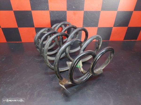 Mola Suspensão Jeep Wrangler Iii (Jk) - 1