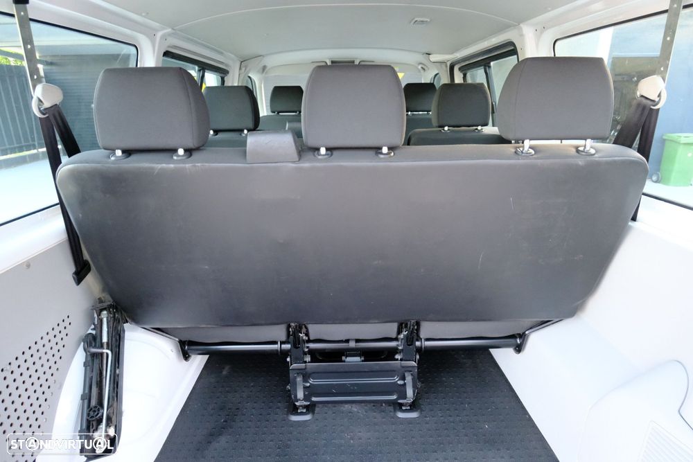 VW Transporter - 13