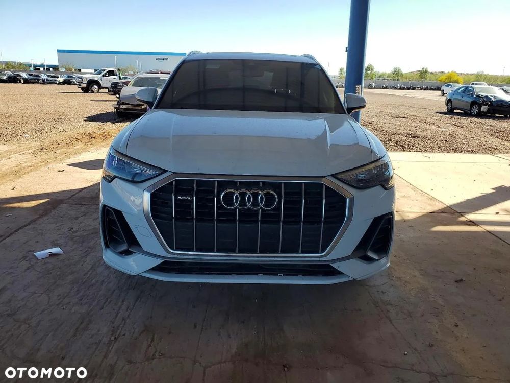 Audi Q3 45 TFSI Quattro S tronic S line - 5
