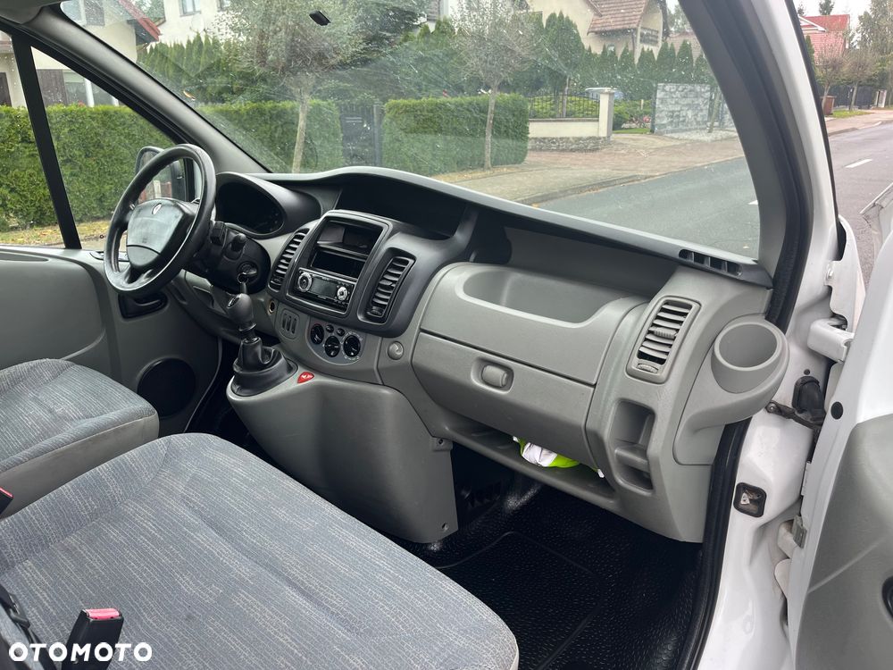Renault Trafic - 9