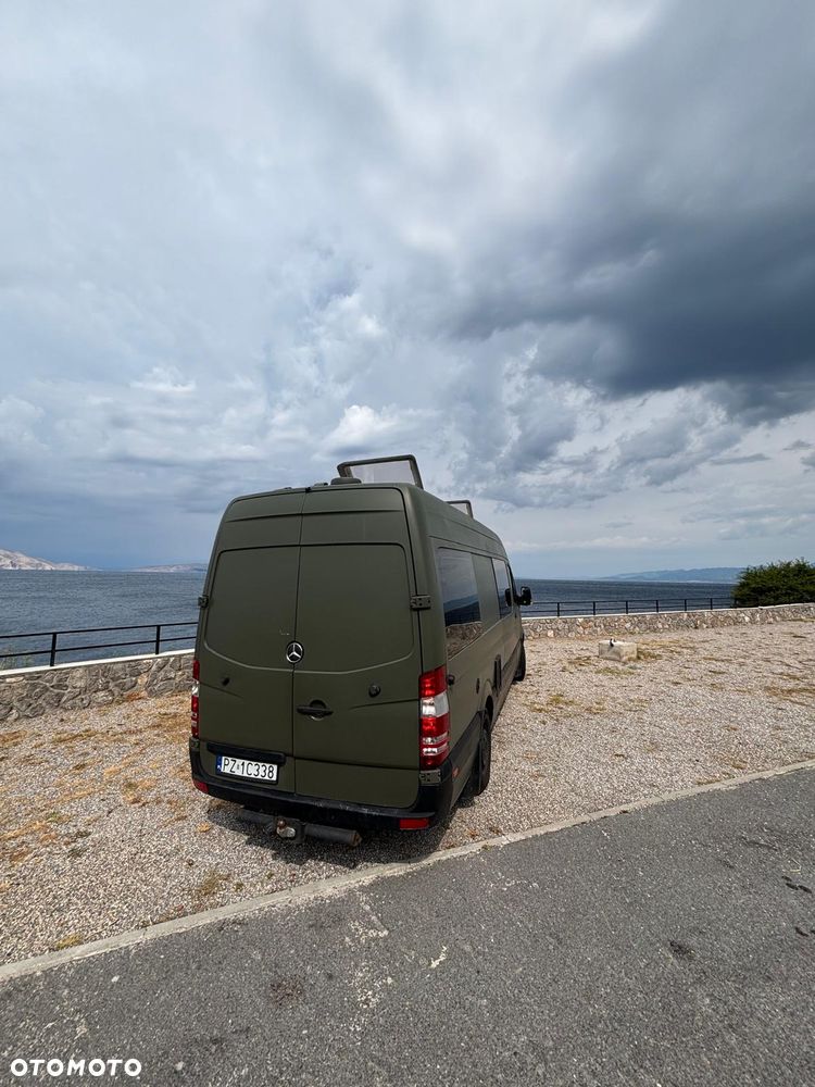 Mercedes-Benz Sprinter 906.211 - 6