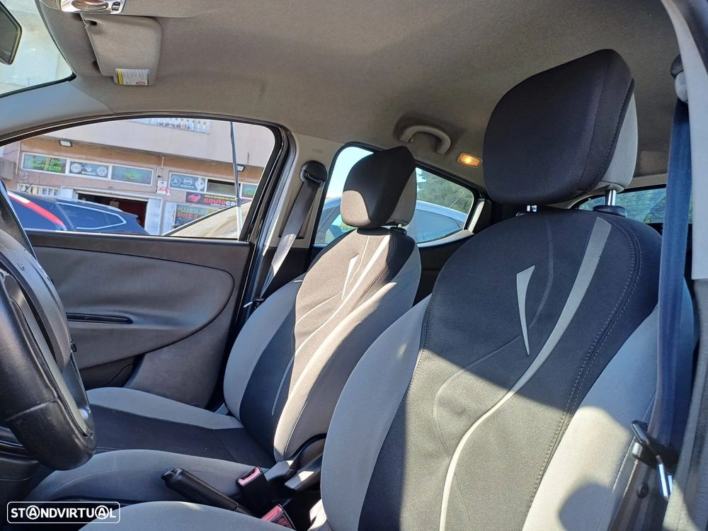 Lancia Ypsilon 1.2 S&S Fashion - 9