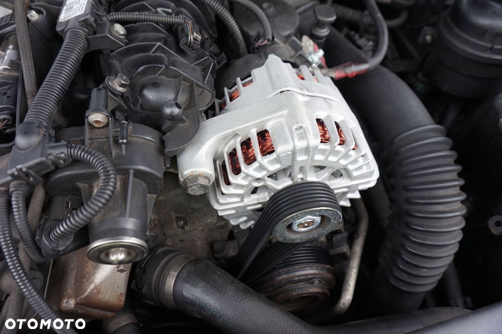 ALTERNATOR 5 E60 LIFT LCI 2.0 D  BMW 2007-2010 - 1