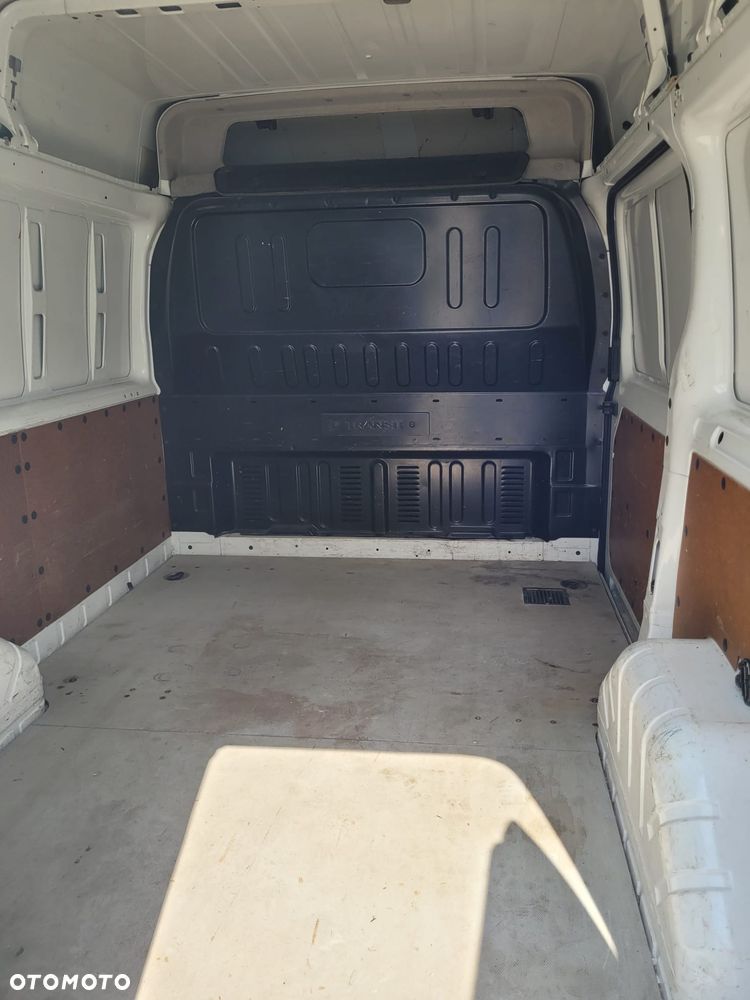 Ford Transit - 8