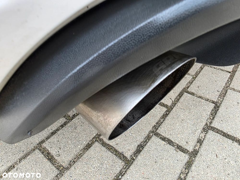 Volkswagen Golf 2.0 GTI - 12