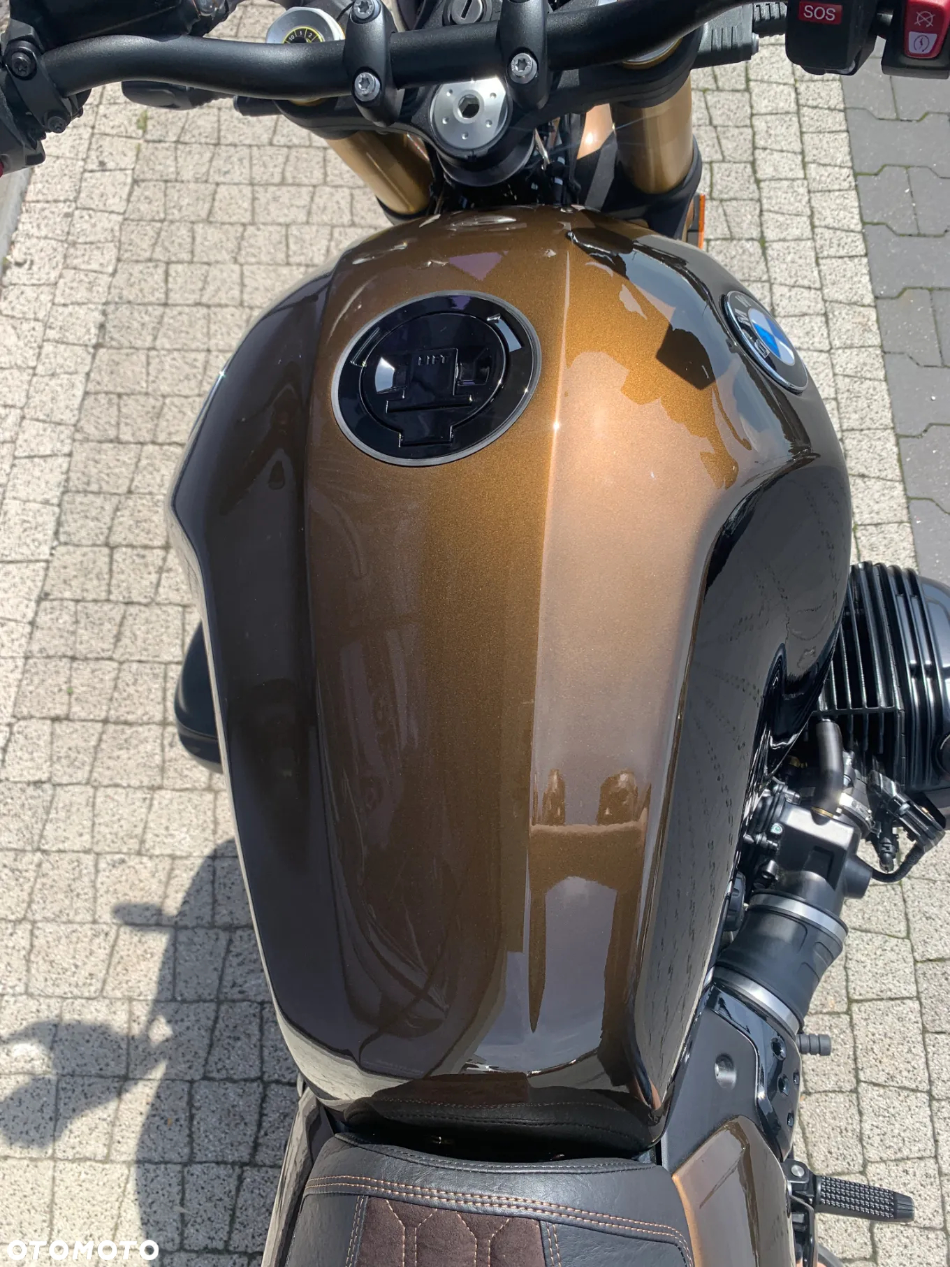 BMW R - 18